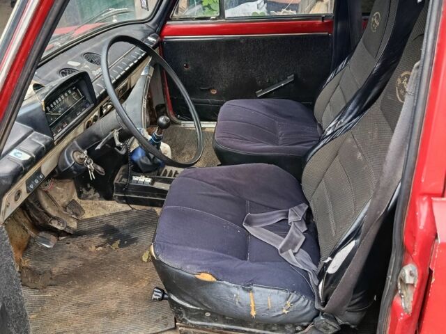 ВАЗ 2101 1979 в Жмеренке на Automoto.ua Красный ВАЗ 2101, объемом двигателя 1 л и пробегом 1 тыс. км за 336 $, фото 6 на Automoto.ua