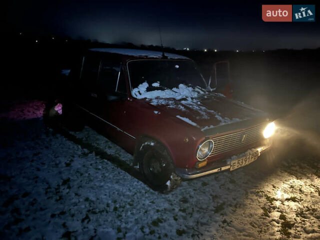 Красный ВАЗ 2101, объемом двигателя 0 л и пробегом 50 тыс. км за 353 $, фото 2 на Automoto.ua