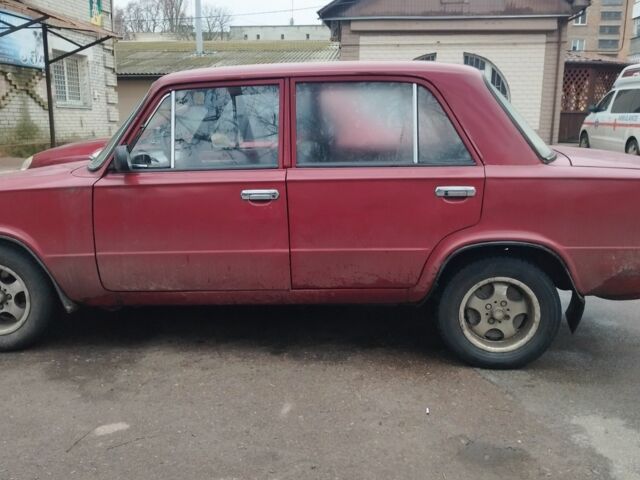 Красный ВАЗ 2101, объемом двигателя 1.3 л и пробегом 1 тыс. км за 472 $, фото 5 на Automoto.ua