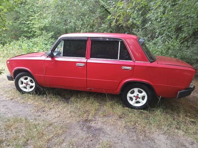 Красный ВАЗ 2101, объемом двигателя 1.3 л и пробегом 3 тыс. км за 521 $, фото 4 на Automoto.ua