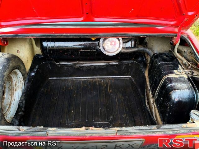Красный ВАЗ 2101, объемом двигателя 1.3 л и пробегом 150 тыс. км за 580 $, фото 7 на Automoto.ua