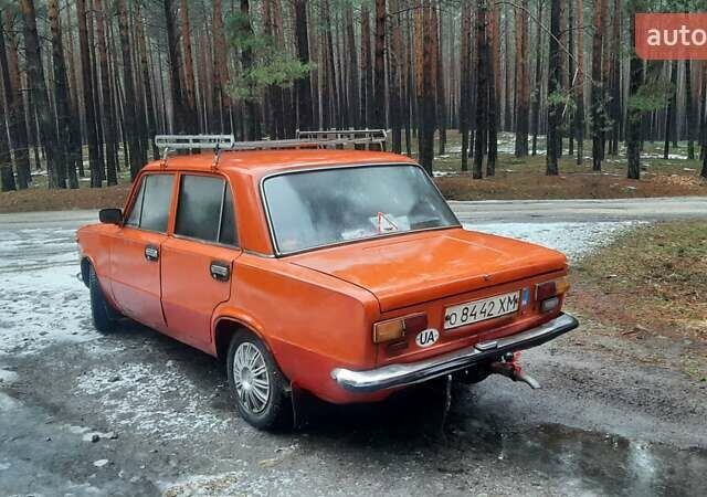 Красный ВАЗ 2101, объемом двигателя 1.3 л и пробегом 76 тыс. км за 650 $, фото 3 на Automoto.ua