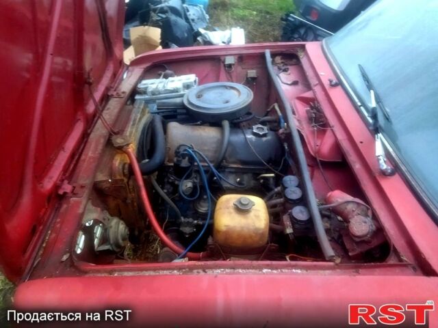 Красный ВАЗ 2101, объемом двигателя 1.2 л и пробегом 100 тыс. км за 300 $, фото 3 на Automoto.ua