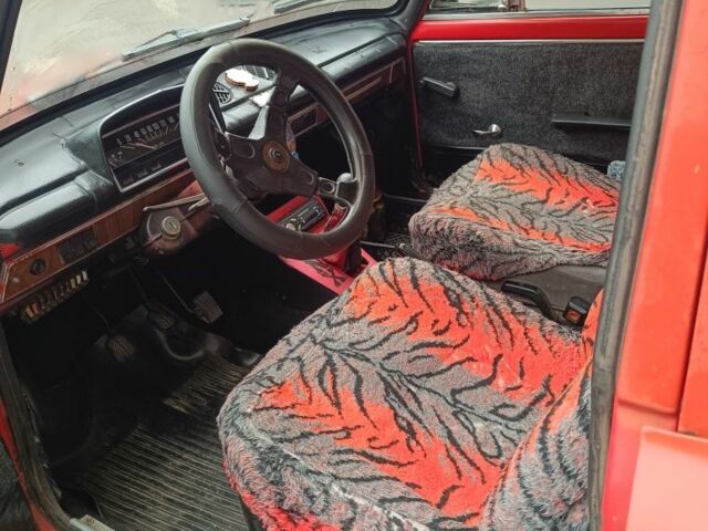 Красный ВАЗ 2101, объемом двигателя 1.5 л и пробегом 99 тыс. км за 286 $, фото 6 на Automoto.ua