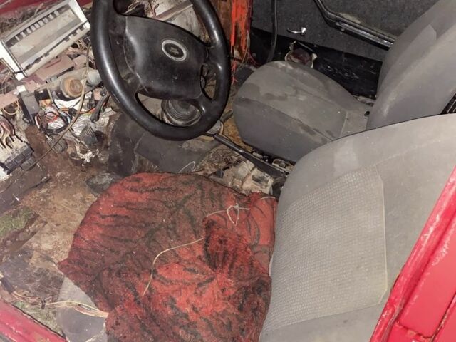 Червоний ВАЗ 2101, об'ємом двигуна 1.5 л та пробігом 35 тис. км за 170 $, фото 1 на Automoto.ua