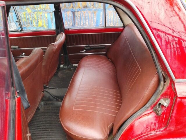 ВАЗ 2101 1979 в Томаковка на Automoto.ua Красный ВАЗ 2101, объемом двигателя 0 л и пробегом 1000 тыс. км за 594 $, фото 5 на Automoto.ua