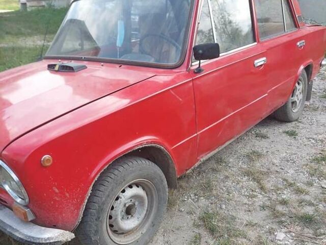 Красный ВАЗ 2101, объемом двигателя 1.29 л и пробегом 180 тыс. км за 550 $, фото 5 на Automoto.ua