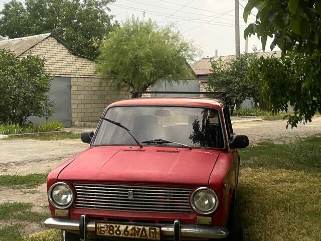 Красный ВАЗ 2101, объемом двигателя 1.3 л и пробегом 87 тыс. км за 500 $, фото 3 на Automoto.ua
