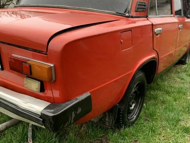 Красный ВАЗ 2101, объемом двигателя 1.3 л и пробегом 320 тыс. км за 650 $, фото 4 на Automoto.ua