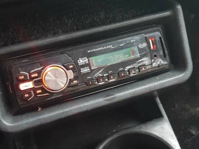 Червоний ВАЗ 2101, об'ємом двигуна 1.2 л та пробігом 7 тис. км за 475 $, фото 9 на Automoto.ua