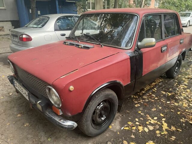 ВАЗ 2101 1980 в Кропивницком (Кировограде) на Automoto.ua Красный ВАЗ 2101, объемом двигателя 1.2 л и пробегом 84 тыс. км за 502 $, фото 1 на Automoto.ua