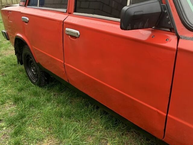 Красный ВАЗ 2101, объемом двигателя 1.3 л и пробегом 320 тыс. км за 650 $, фото 3 на Automoto.ua