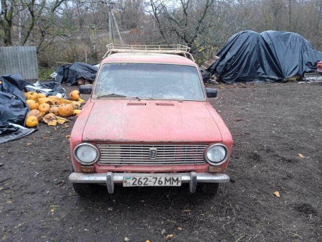 Червоний ВАЗ 2101, об'ємом двигуна 0 л та пробігом 100 тис. км за 285 $, фото 4 на Automoto.ua