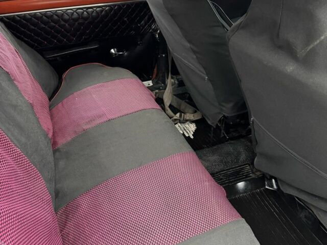 Красный ВАЗ 2101, объемом двигателя 1.7 л и пробегом 200 тыс. км за 595 $, фото 6 на Automoto.ua