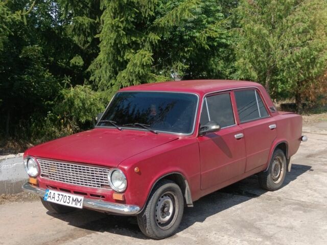 Красный ВАЗ 2101, объемом двигателя 1.3 л и пробегом 9 тыс. км за 558 $, фото 1 на Automoto.ua