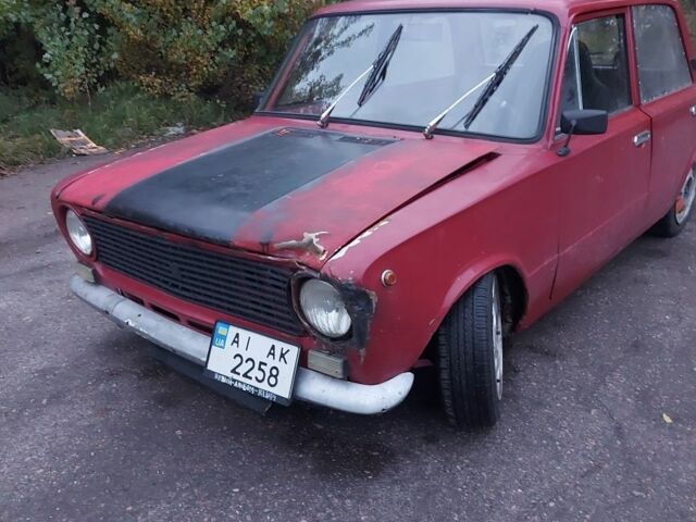 Красный ВАЗ 2101, объемом двигателя 1.8 л и пробегом 1 тыс. км за 1200 $, фото 1 на Automoto.ua