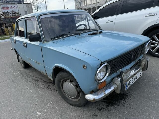 Красный ВАЗ 2101, объемом двигателя 0 л и пробегом 160 тыс. км за 400 $, фото 2 на Automoto.ua