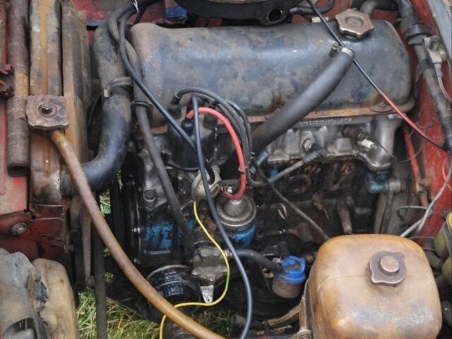 Красный ВАЗ 2101, объемом двигателя 1.5 л и пробегом 120 тыс. км за 237 $, фото 1 на Automoto.ua