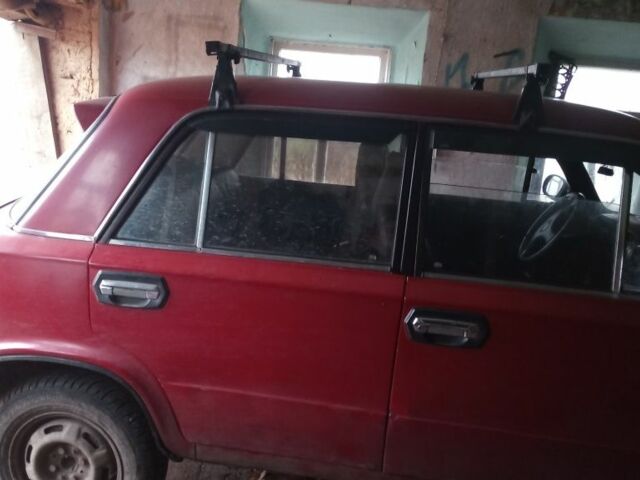 Красный ВАЗ 2101, объемом двигателя 1.2 л и пробегом 100 тыс. км за 521 $, фото 3 на Automoto.ua