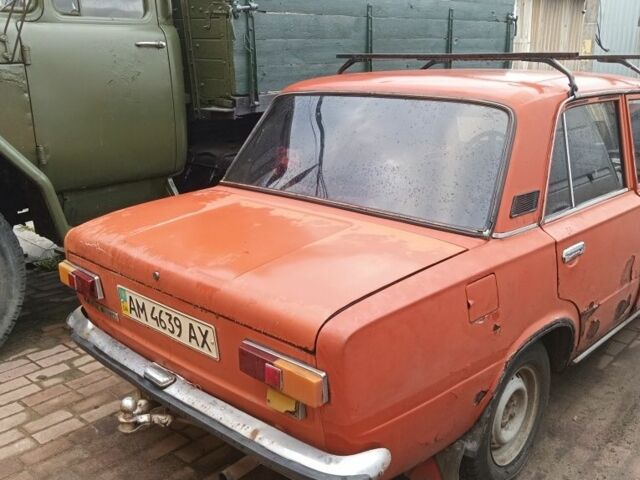 Красный ВАЗ 2101, объемом двигателя 1.3 л и пробегом 98 тыс. км за 499 $, фото 2 на Automoto.ua