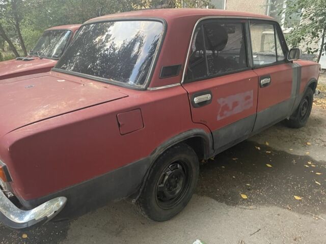 ВАЗ 2101 1980 в Кропивницком (Кировограде) на Automoto.ua Красный ВАЗ 2101, объемом двигателя 1.2 л и пробегом 84 тыс. км за 502 $, фото 2 на Automoto.ua