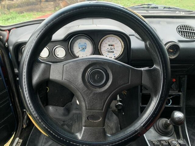 Красный ВАЗ 2101, объемом двигателя 1.3 л и пробегом 320 тыс. км за 650 $, фото 13 на Automoto.ua