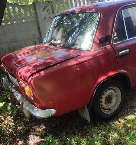 Красный ВАЗ 2101, объемом двигателя 1.29 л и пробегом 100 тыс. км за 550 $, фото 3 на Automoto.ua