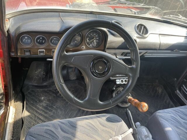 ВАЗ 2101 1980 в Чернигове на Automoto.ua Красный ВАЗ 2101, объемом двигателя 1.3 л и пробегом 83 тыс. км за 784 $, фото 2 на Automoto.ua