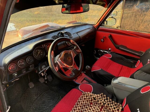 Красный ВАЗ 2101, объемом двигателя 1.5 л и пробегом 333 тыс. км за 850 $, фото 8 на Automoto.ua