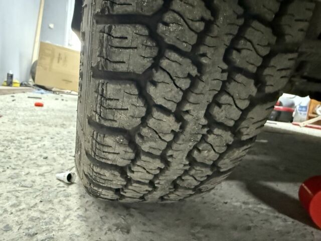 Красный ВАЗ 2101, объемом двигателя 1.5 л и пробегом 333 тыс. км за 850 $, фото 12 на Automoto.ua