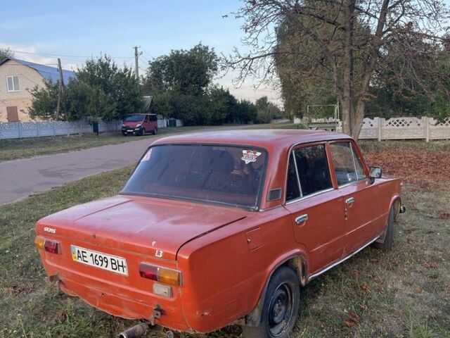 Красный ВАЗ 2101, объемом двигателя 1.3 л и пробегом 3 тыс. км за 328 $, фото 4 на Automoto.ua