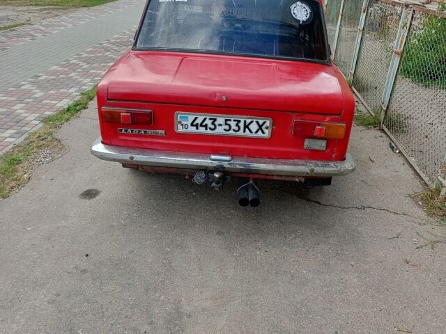 Красный ВАЗ 2101, объемом двигателя 0 л и пробегом 43 тыс. км за 597 $, фото 3 на Automoto.ua