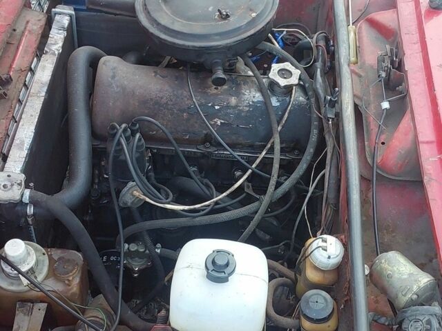 Красный ВАЗ 2101, объемом двигателя 0 л и пробегом 1000 тыс. км за 600 $, фото 7 на Automoto.ua