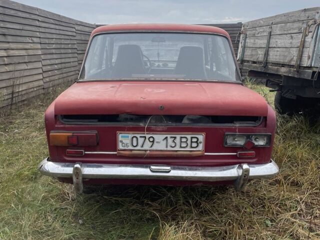 Красный ВАЗ 2101, объемом двигателя 1.3 л и пробегом 200 тыс. км за 286 $, фото 2 на Automoto.ua