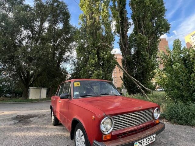 Красный ВАЗ 2101, объемом двигателя 1.3 л и пробегом 200 тыс. км за 450 $, фото 5 на Automoto.ua