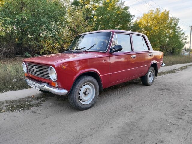 Червоний ВАЗ 2101, об'ємом двигуна 1.2 л та пробігом 100 тис. км за 800 $, фото 1 на Automoto.ua