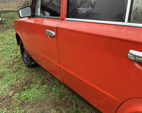 Красный ВАЗ 2101, объемом двигателя 1.3 л и пробегом 320 тыс. км за 650 $, фото 7 на Automoto.ua