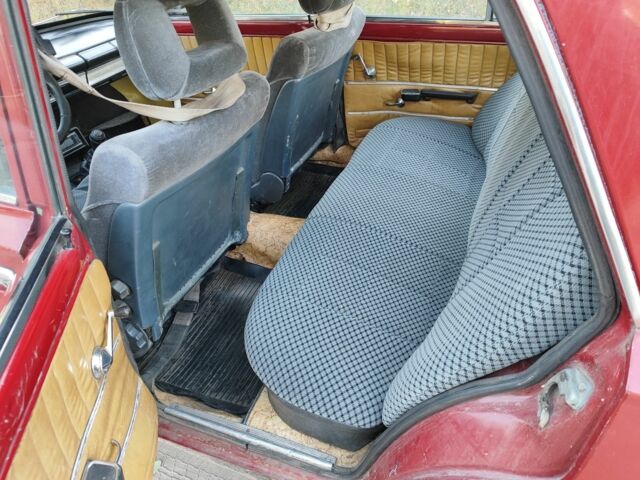 Червоний ВАЗ 2101, об'ємом двигуна 1.2 л та пробігом 100 тис. км за 800 $, фото 5 на Automoto.ua