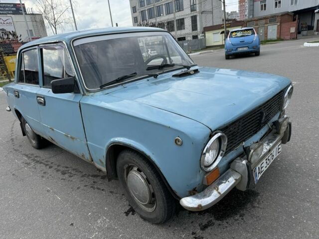 Красный ВАЗ 2101, объемом двигателя 0 л и пробегом 160 тыс. км за 400 $, фото 1 на Automoto.ua