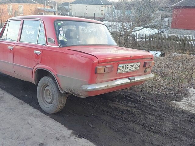 Красный ВАЗ 2101, объемом двигателя 0 л и пробегом 1000 тыс. км за 600 $, фото 2 на Automoto.ua