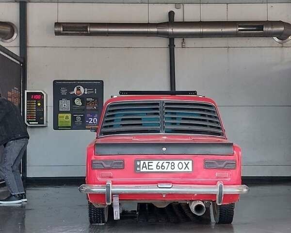 Красный ВАЗ 2101, объемом двигателя 1.2 л и пробегом 300 тыс. км за 1700 $, фото 5 на Automoto.ua