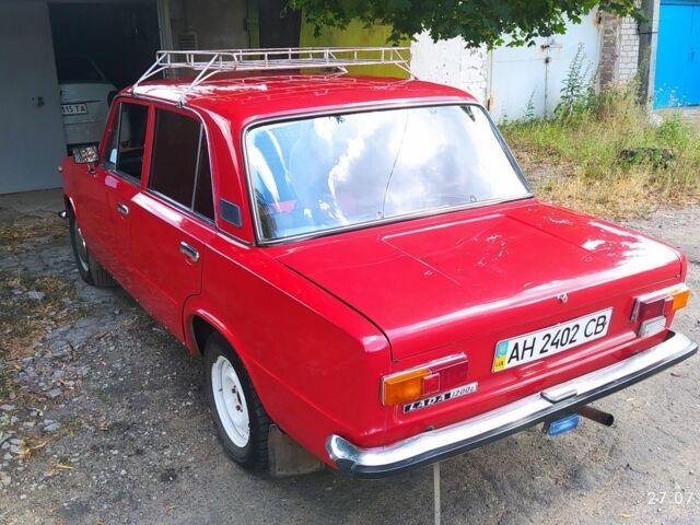 Красный ВАЗ 2101, объемом двигателя 1.2 л и пробегом 18 тыс. км за 1044 $, фото 3 на Automoto.ua
