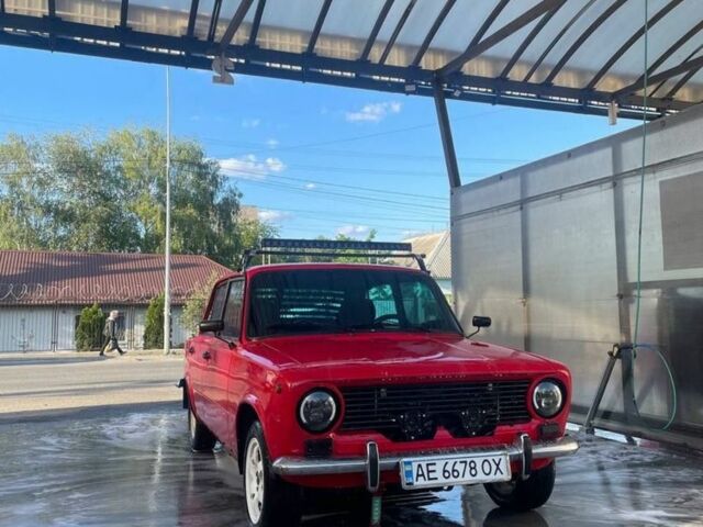 Красный ВАЗ 2101, объемом двигателя 1.2 л и пробегом 300 тыс. км за 1700 $, фото 2 на Automoto.ua