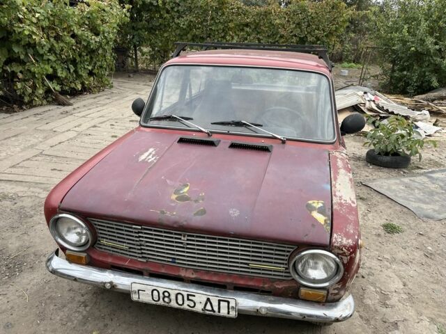 Красный ВАЗ 2101, объемом двигателя 1.3 л и пробегом 76 тыс. км за 360 $, фото 4 на Automoto.ua