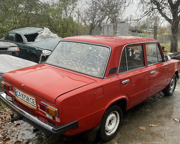 Червоний ВАЗ 2101, об'ємом двигуна 1.5 л та пробігом 210 тис. км за 700 $, фото 1 на Automoto.ua