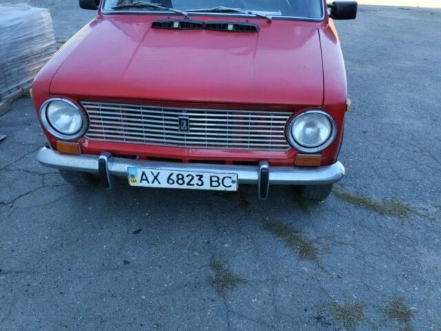 Красный ВАЗ 2101, объемом двигателя 1 л и пробегом 5 тыс. км за 728 $, фото 3 на Automoto.ua