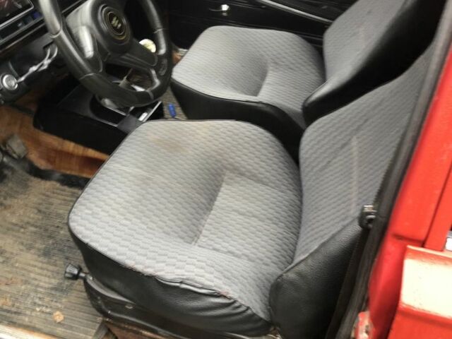 Красный ВАЗ 2101, объемом двигателя 1.3 л и пробегом 3 тыс. км за 873 $, фото 6 на Automoto.ua