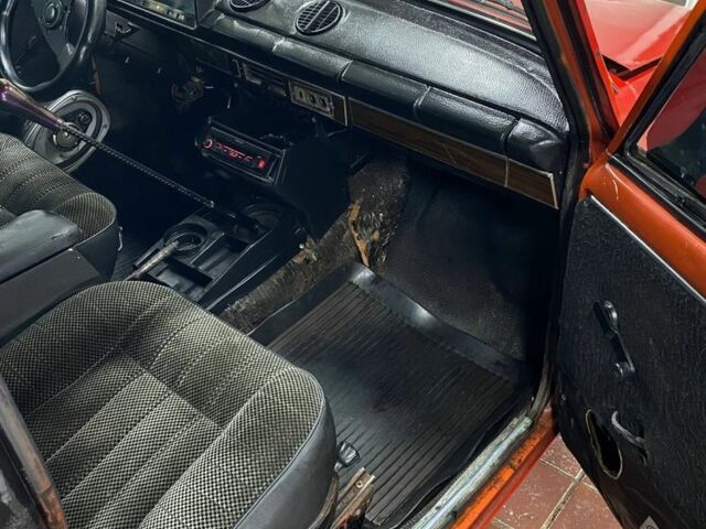 Червоний ВАЗ 2101, об'ємом двигуна 1.3 л та пробігом 67 тис. км за 596 $, фото 8 на Automoto.ua