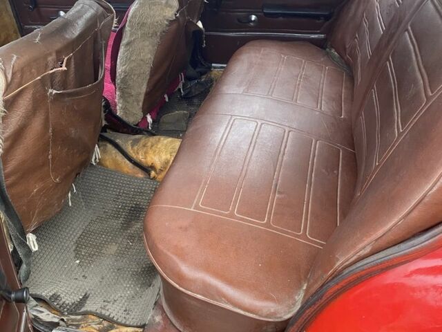 Красный ВАЗ 2101, объемом двигателя 1.3 л и пробегом 3 тыс. км за 550 $, фото 6 на Automoto.ua