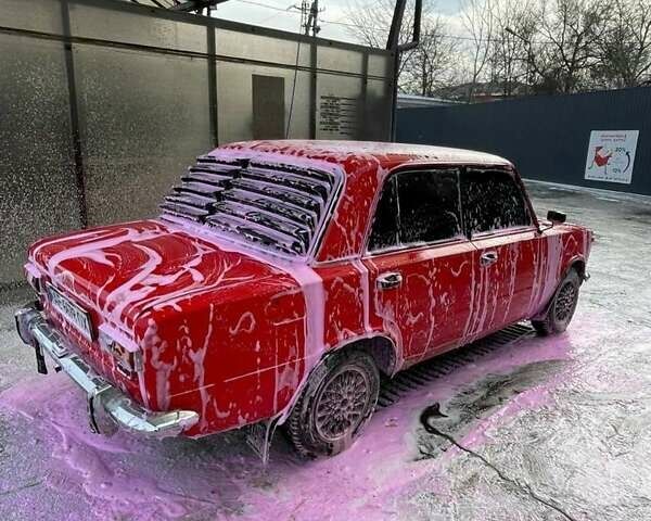 Красный ВАЗ 2101, объемом двигателя 1.2 л и пробегом 300 тыс. км за 1700 $, фото 2 на Automoto.ua